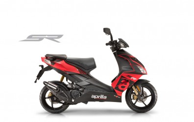 ze-superbiku-dva-skutry-50ccm.jpg