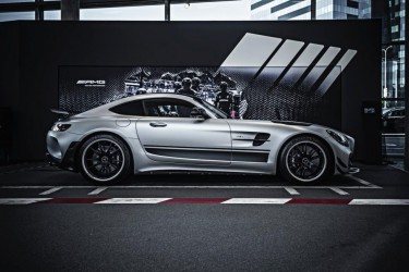 planeta-zavod-a-duch-amg-gt-r-pro.jpeg