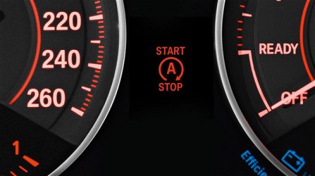 funkce-start-stop-u-motocyklu.jpg