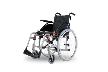 inval-vozik-s-pohonem-vsech-kol-ovlad-joistikem.jpg
