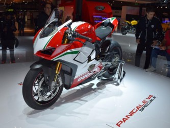 eicma-2017-ducati-panigale-v4.jpg