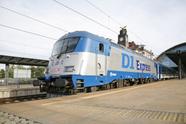 ceske_drahy_380_d1_express_praha-990x660.jpg