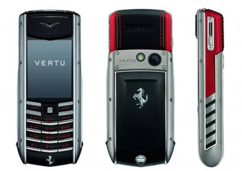 vertu-for-bentley-aec976233ffb45.jpg