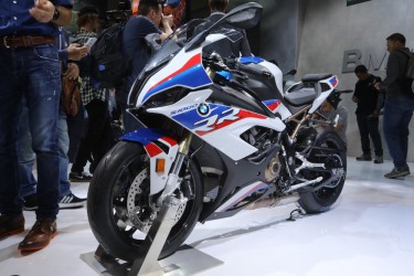 bmw-s1000rr-2.jpg