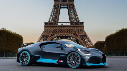 bugatti_divo__1_.jpeg