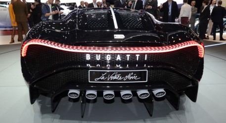 bugatti-la-voiture-noire-5.jpg