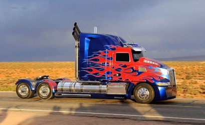 optimus-prime-prezident-usa3.jpg