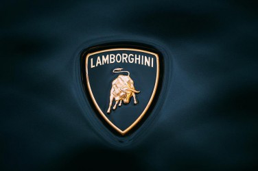 za-o-bodu-rocne-nove-lambo-pl-machrovska.jpg